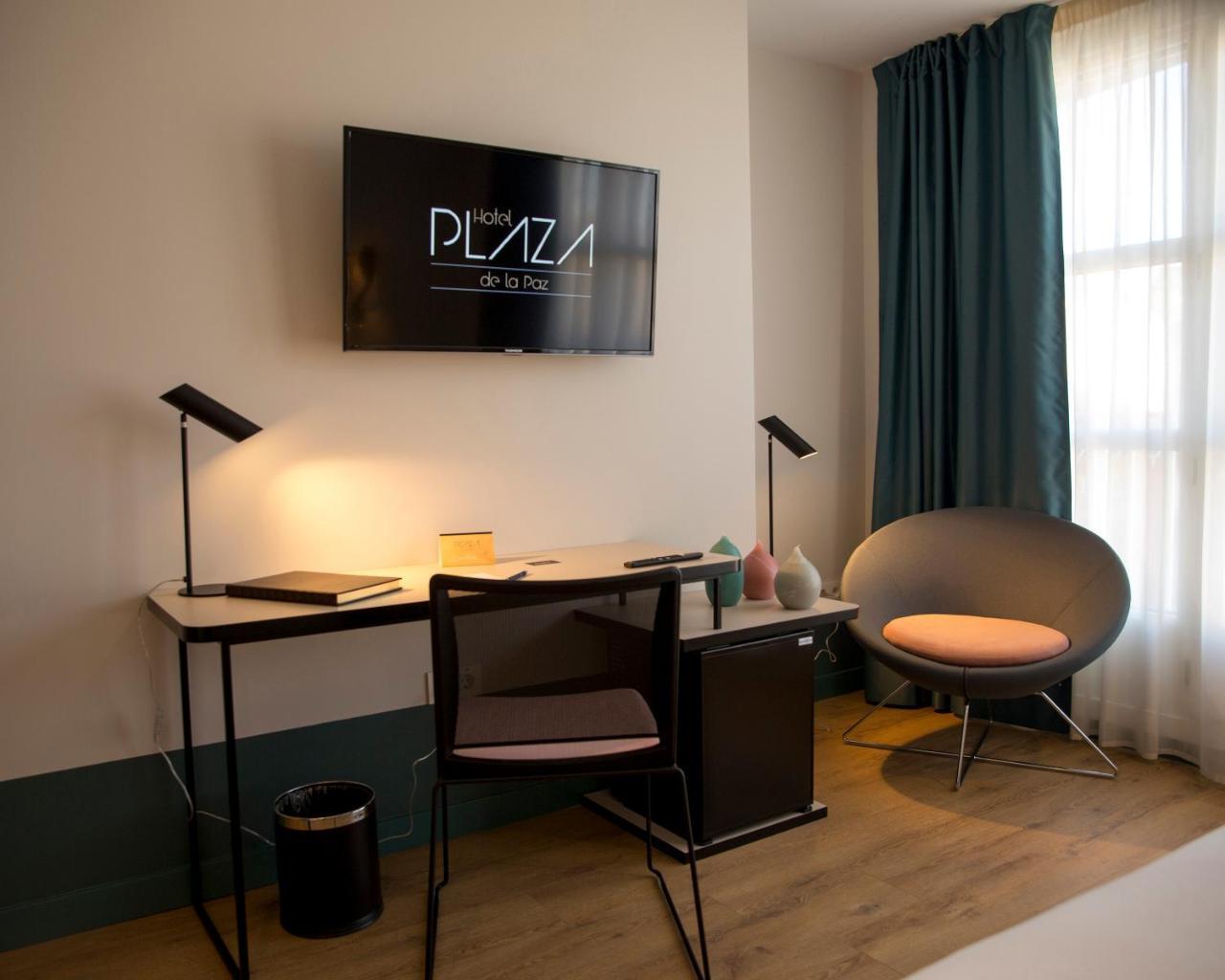 Hotel Plaza De La Paz Haro Dış mekan fotoğraf